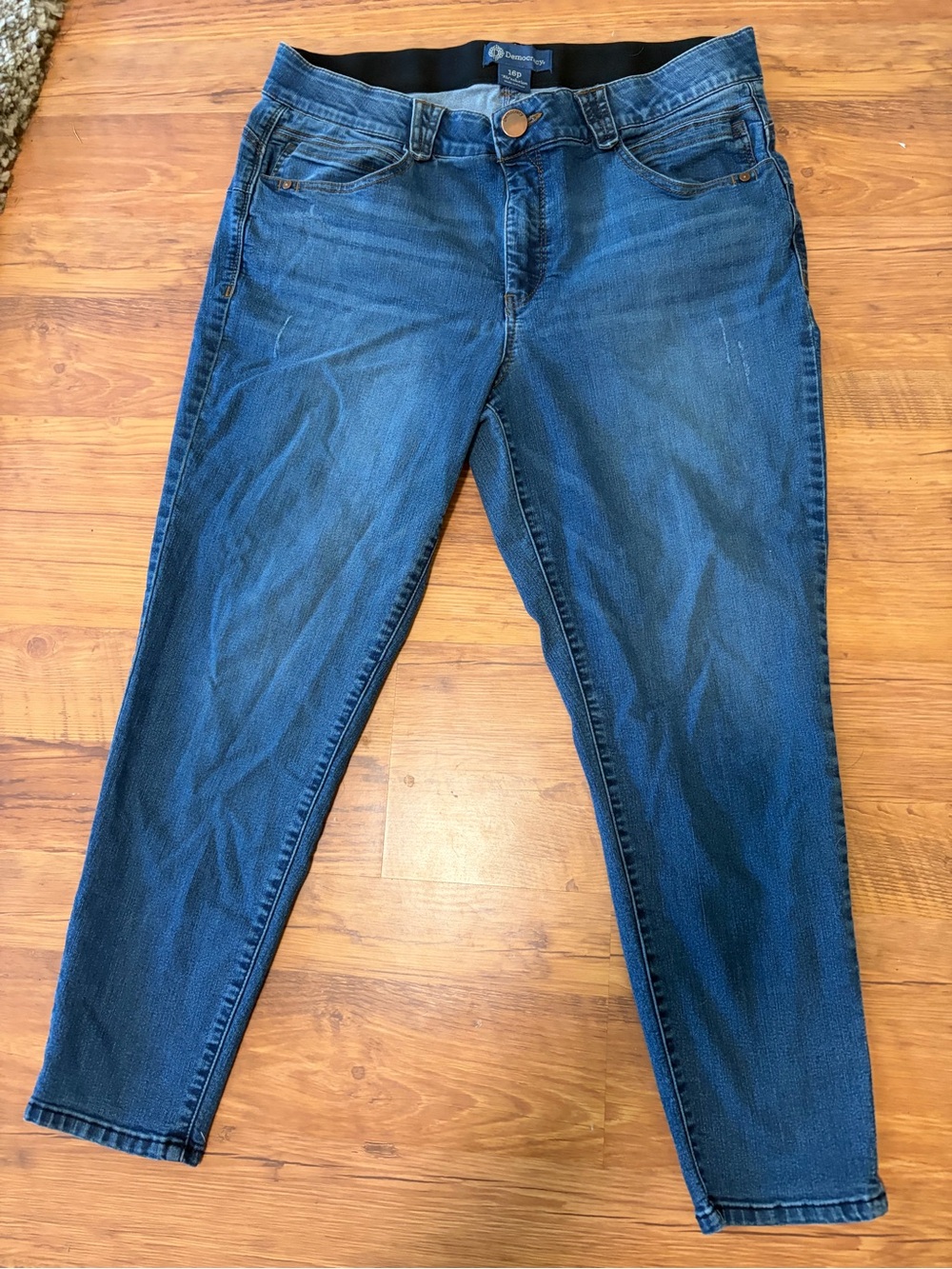Democracy Women's Dark Blue Skinny Jeans